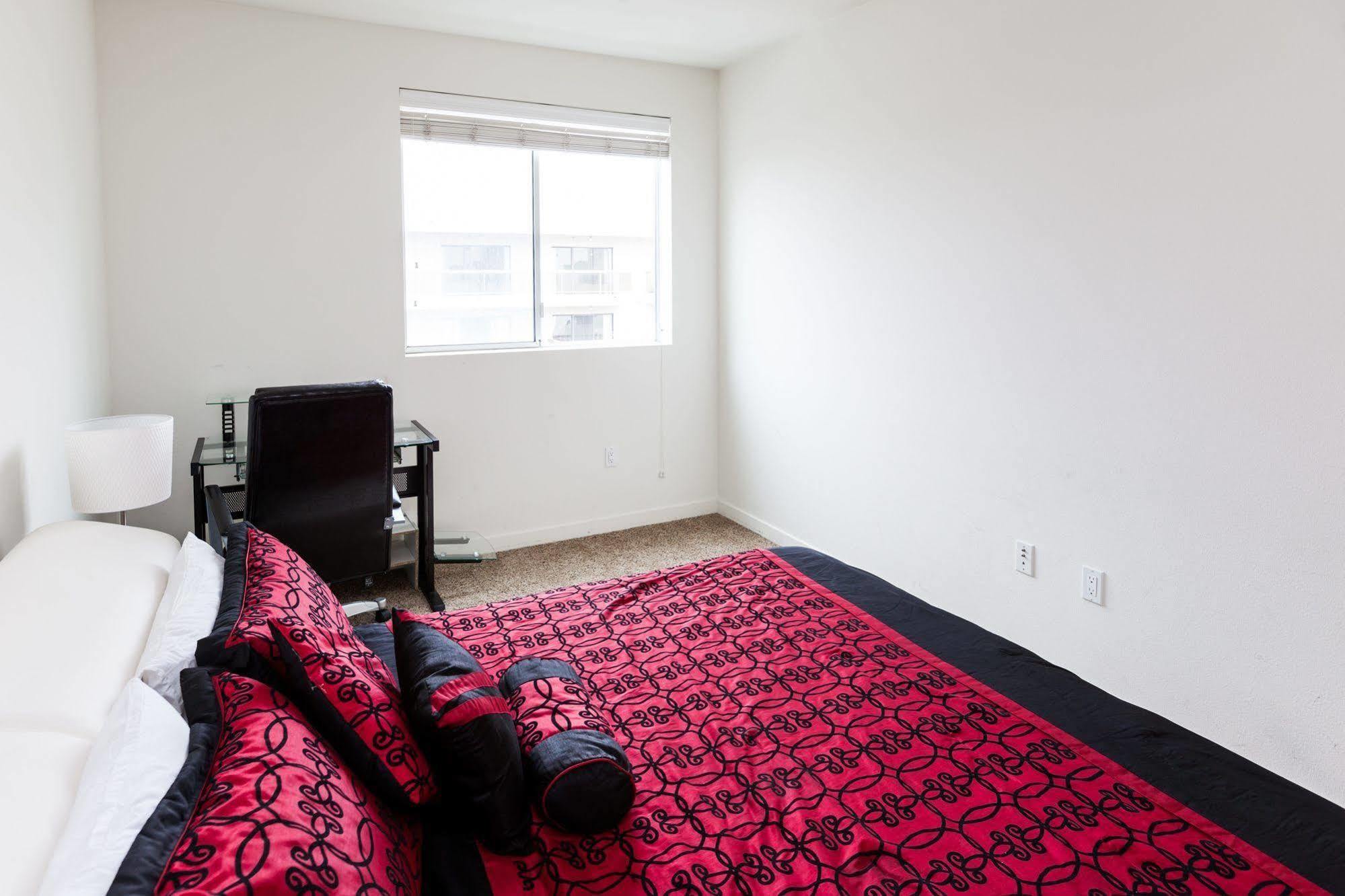 Heaven On Hollywood Furnished Apts - Vine ウェスト・ハリウッド エクステリア 写真